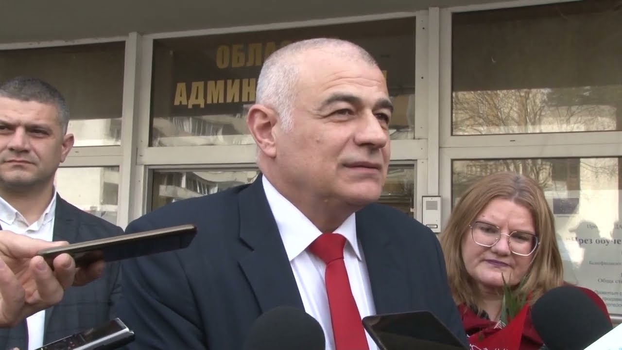 БСП за България регистрира листата си в РИК Стара Загора