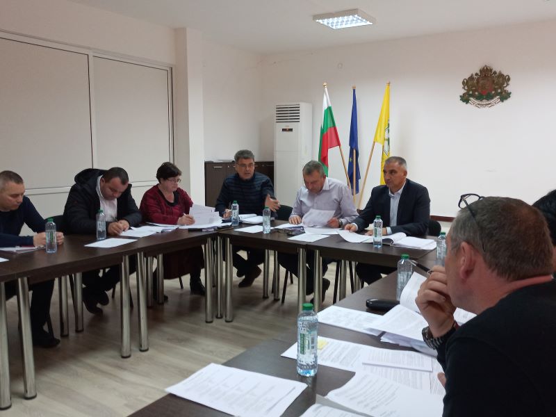 Единодушно бе приет бюджетът на община Гурково