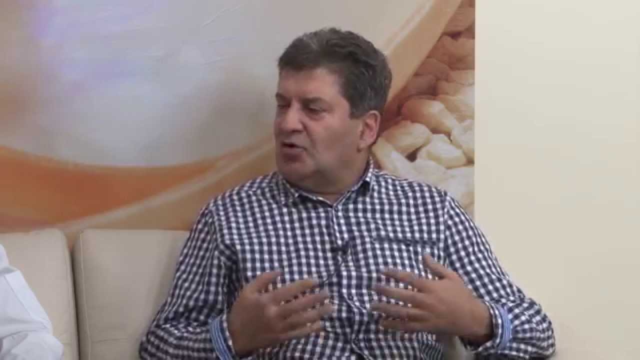 Сутрин с нас – Стоян Стратиев и шеф Минчо Минчев-гл. готвач Сутрин с нас – Стоян Стратиев и шеф Минчо Минчев-гл. готвач