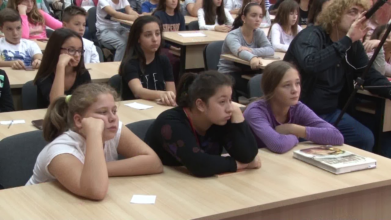 Шеф Манчев посети Второ основно училище „Петко Рачов Славейков“ Шеф Манчев посети Второ основно училище „Петко Рачов Славейков“