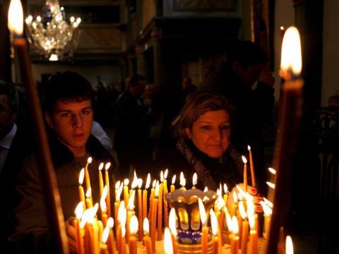 Празнуват Антоновци и Атанасовци Празнуват Антоновци и Атанасовци
