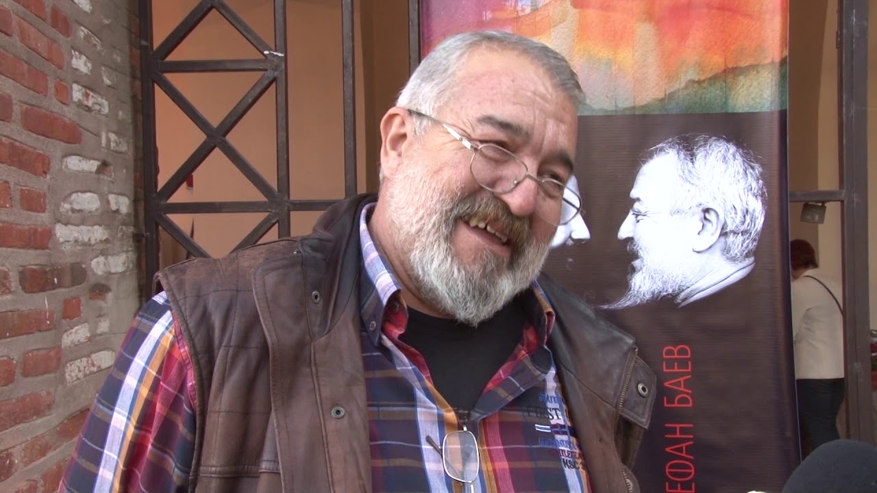 Баща и син Баеви с обща изложба в Музея на религиите