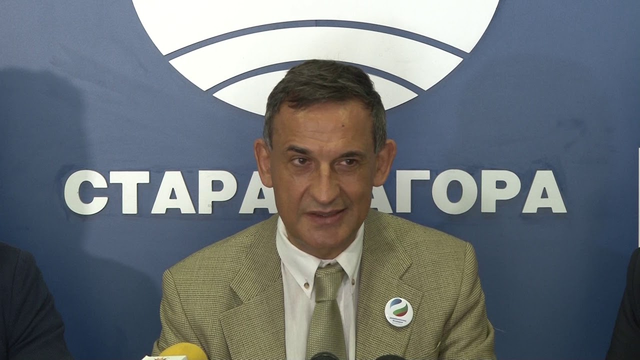 Пресконференция на Стефан Тафров, водещ кандидат на „Да, България!“ в общата листа на Демократична България, след като спечели предварителните избори, проведени в електронен формат чрез специално мобилно приложение. Пресконференция на Стефан Тафров, водещ кандидат на „Да, България!“ в общата листа на Демократична България, след като спечели предварителните избори, проведени в електронен формат чрез специално мобилно приложение.