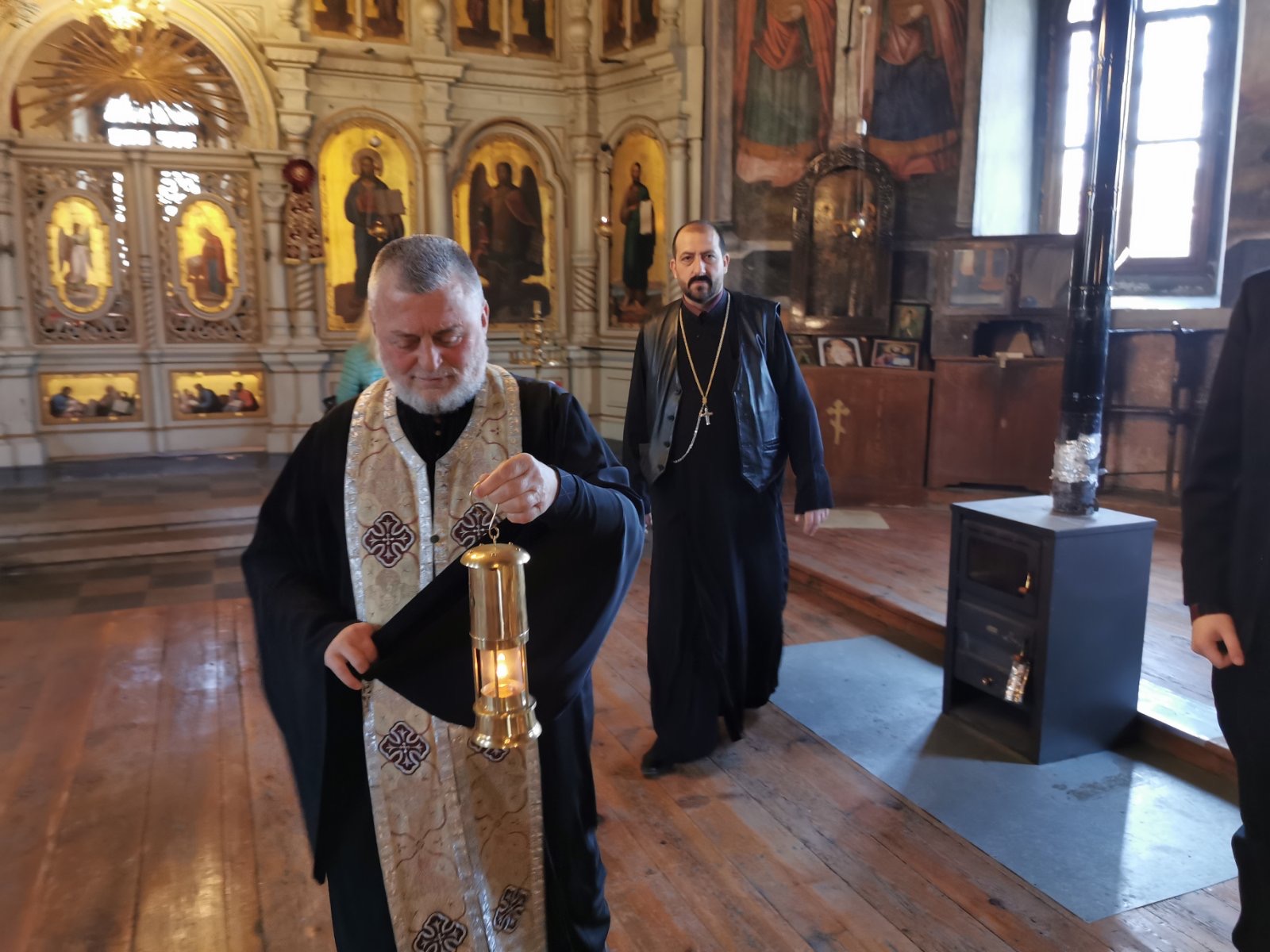 ТВ ЗАГОРА ще предава на живо Великденското (Пасхално) Богослужение в двора на Катедралния храм „Св. Николай“