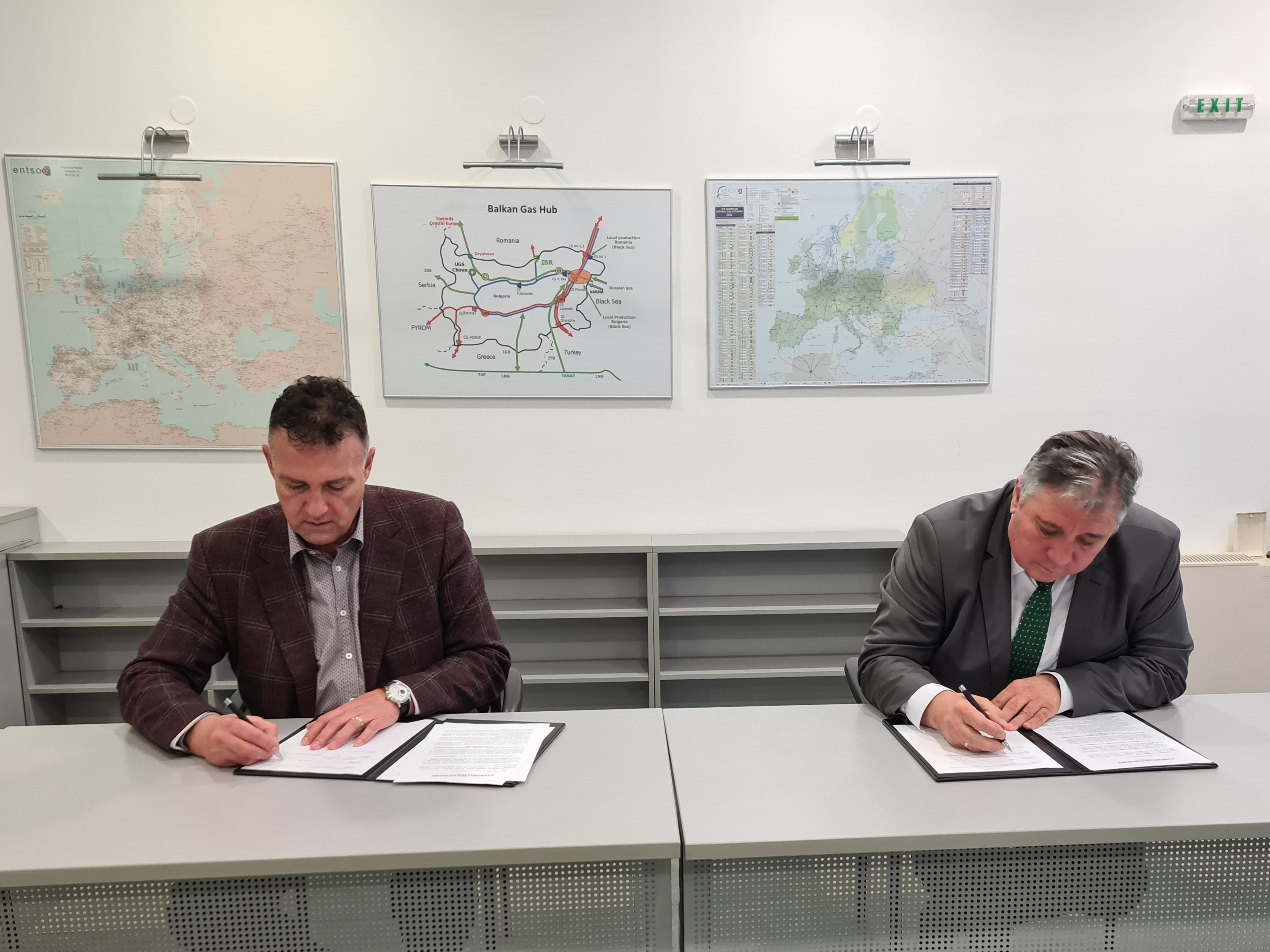 Тракийски университет и БЕХ ще си партнират по пътя към устойчива нисковъглеродна енергетика Тракийски университет и БЕХ ще си партнират по пътя към устойчива нисковъглеродна енергетика