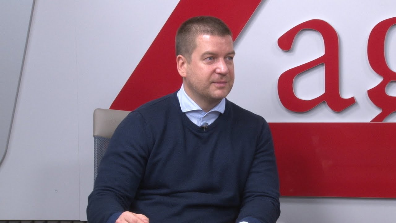 1.12.2021г. Сутрин с нас 1 част. Ж. Тодоров: Моят стил коренно се различава от това, което в момента е в политиката 1.12.2021г. Сутрин с нас 1 част. Ж. Тодоров: Моят стил коренно се различава от това, което в момента е в политиката