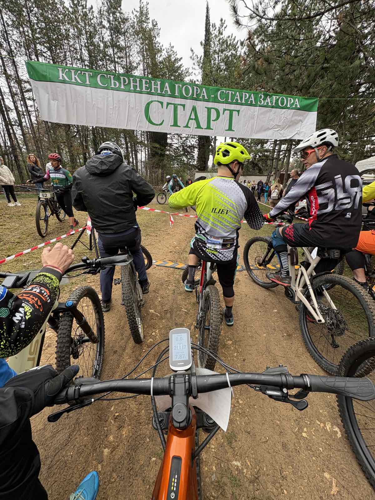 126 участници от страната премериха сили в колоездачното състезание „XCM Opening Season 2025“ в Стара Загора