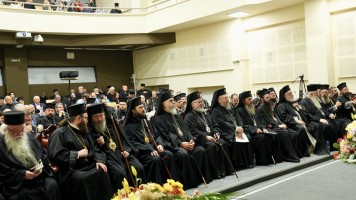 Отличия и научна конференция в третия ден от църковните чествания в Стара Загора